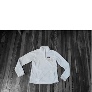 Patagonia ReTool White Womens Small Fleece in good condition.